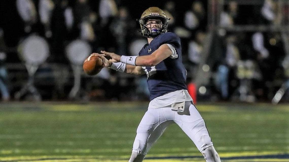 Christopher Vizzina is one of six Clemson commits who rank among the 247Sports top 150 for the class of 2023. The Tigers are expected to sign a 25-player class Wednesday.