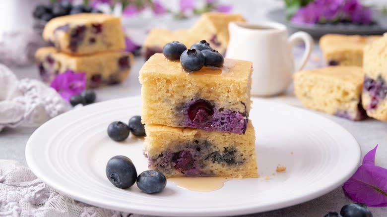 cornbread with blueberries