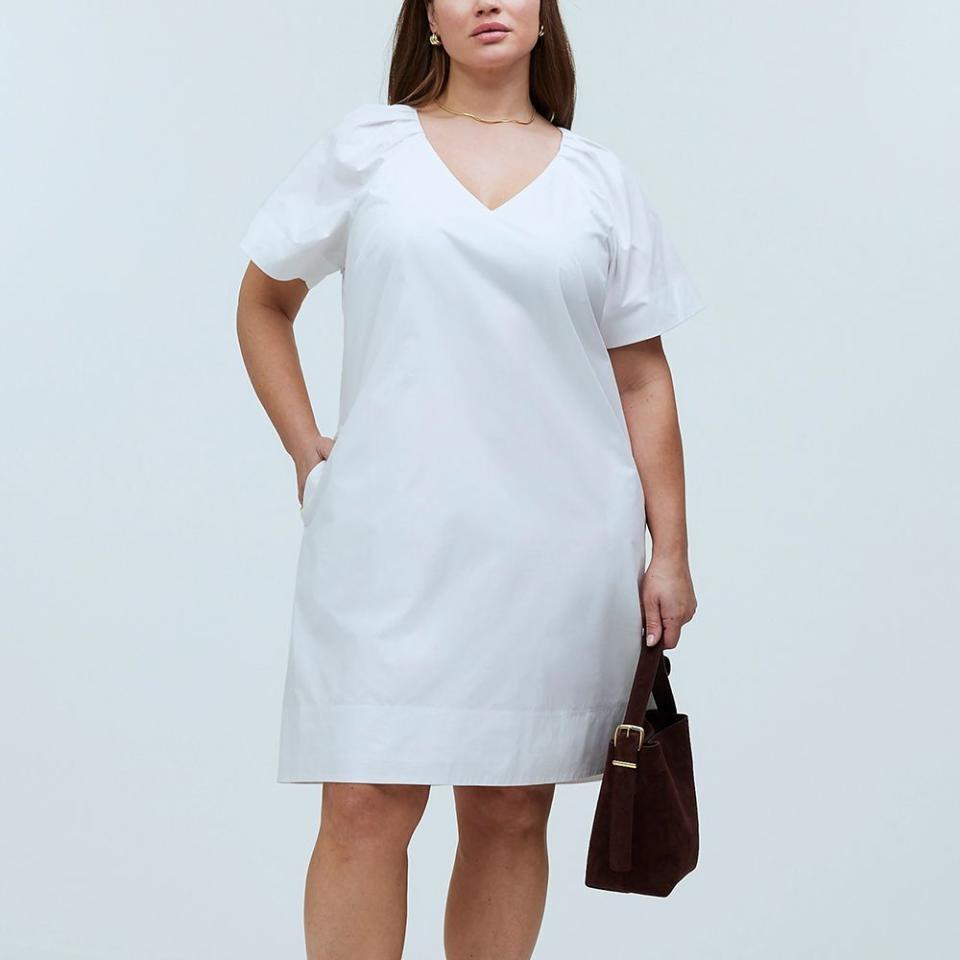 <p><a href="https://go.redirectingat.com?id=74968X1596630&url=https%3A%2F%2Fwww.madewell.com%2Fplus-v-neck-mini-shirtdress-NP365.html&sref=https%3A%2F%2Fwww.elle.com%2Ffashion%2Fshopping%2Fa43826027%2Fbest-plus-size-clothing-stores%2F" rel="nofollow noopener" target="_blank" data-ylk="slk:Shop Now;elm:context_link;itc:0;sec:content-canvas" class="link ">Shop Now</a></p><p>V-Neck Mini Shirtdress</p><p>madewell.com</p><p>$110.00</p>