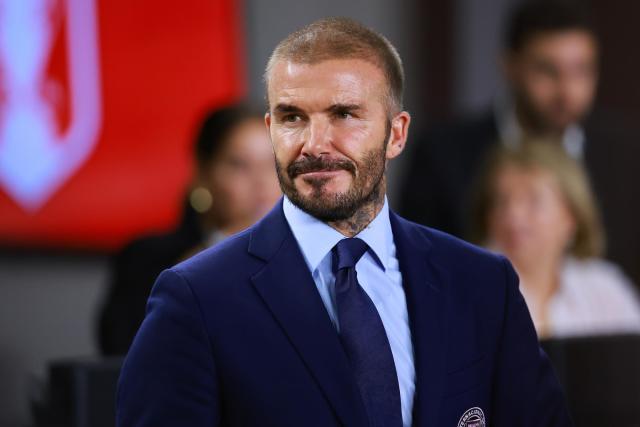 David Beckham will sell you thermal underwear for Valentine's Day - Yahoo  Sports