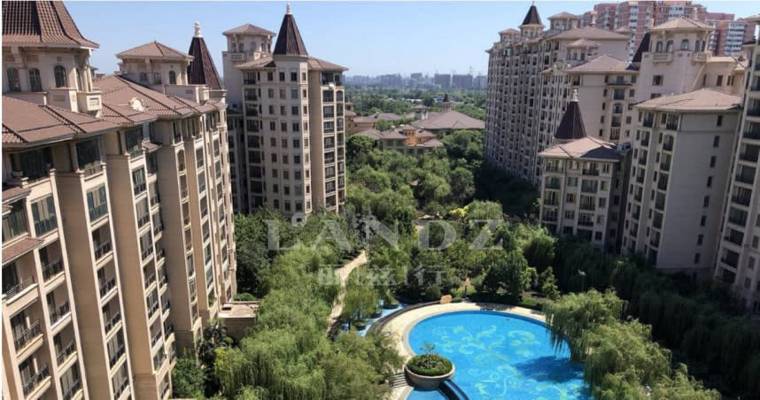 中國富商汪小菲的豪宅社區。（圖／翻攝自Facebook／德州媽媽沒有崩潰）