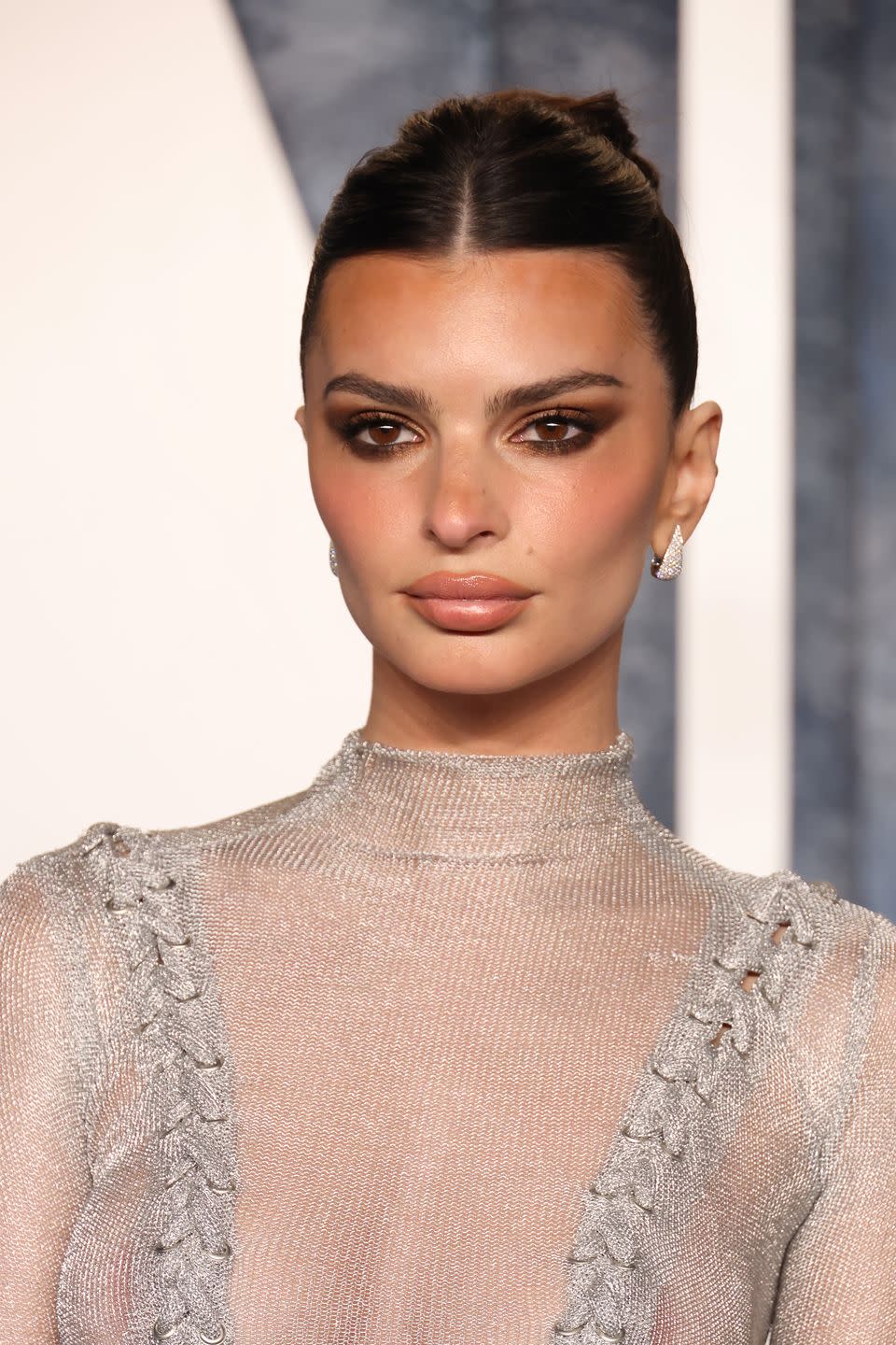 valentines day makeup ideas emily ratajkowski