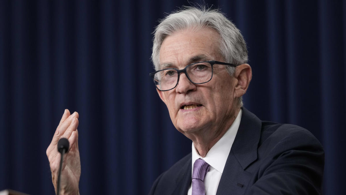 The Fed isn’t following its own communications policy: Economist