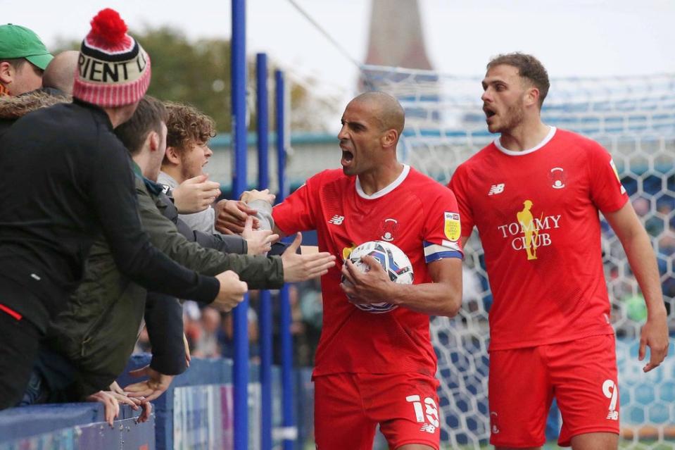  (Leyton Orient FC)