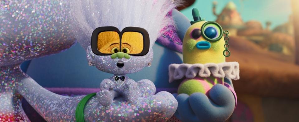 (from left) Tiny Diamond (Keenan Thompson) and Mr. Dinkles (Walt Dohrn) in Trolls Band Together, directed by Walt Dohrn.