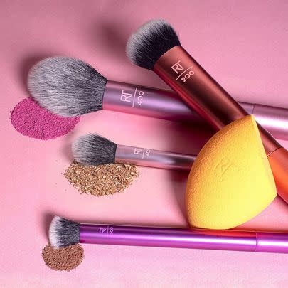 These super soft makeup brushes have 52% off