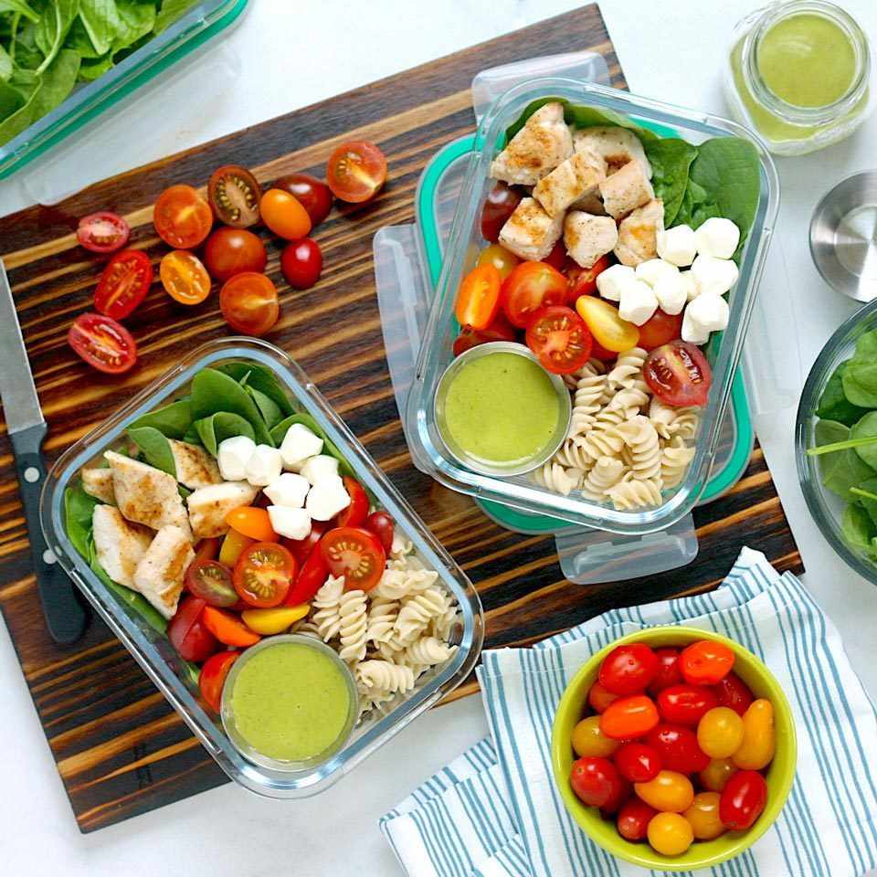 Chicken Caprese Pasta Salad Bowls