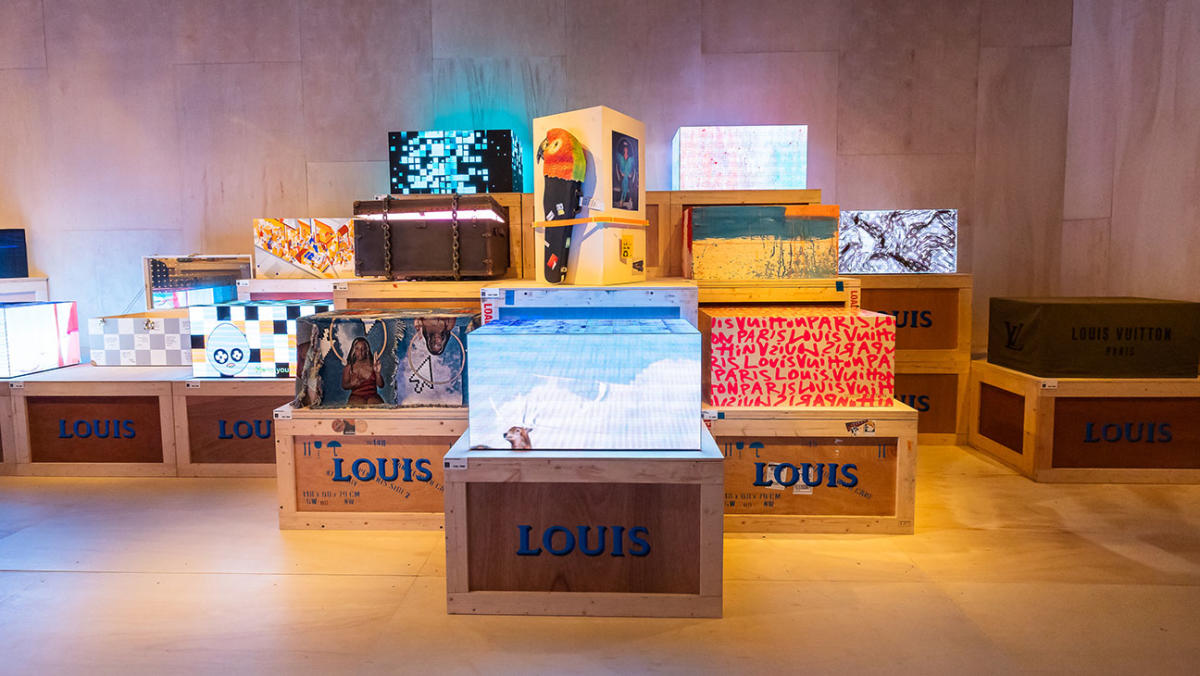 Louis Vuitton and Virgil Abloh Unveil Colorful New Windows