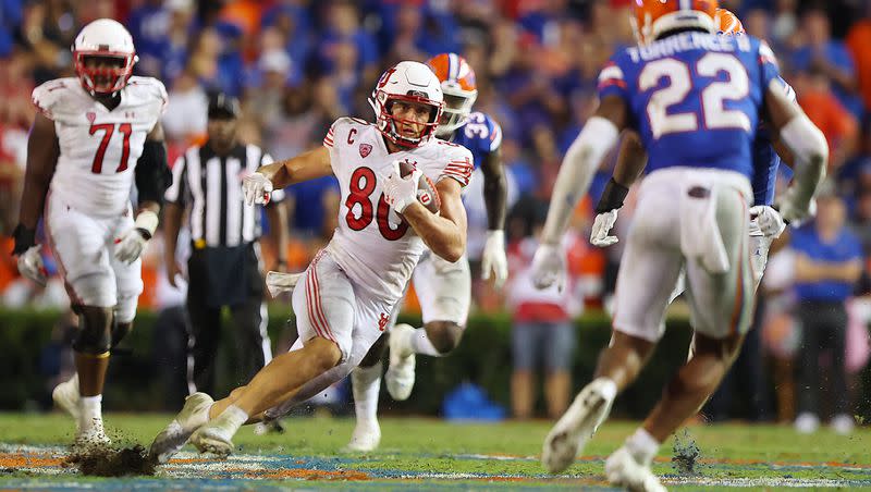 Utah Utes tight end Brant Kuithe (80) makes a cut during a pass play as Utah and Florida play in Gainesville, Fla., on Saturday, Sept. 3, 2022. Florida won 29-26.