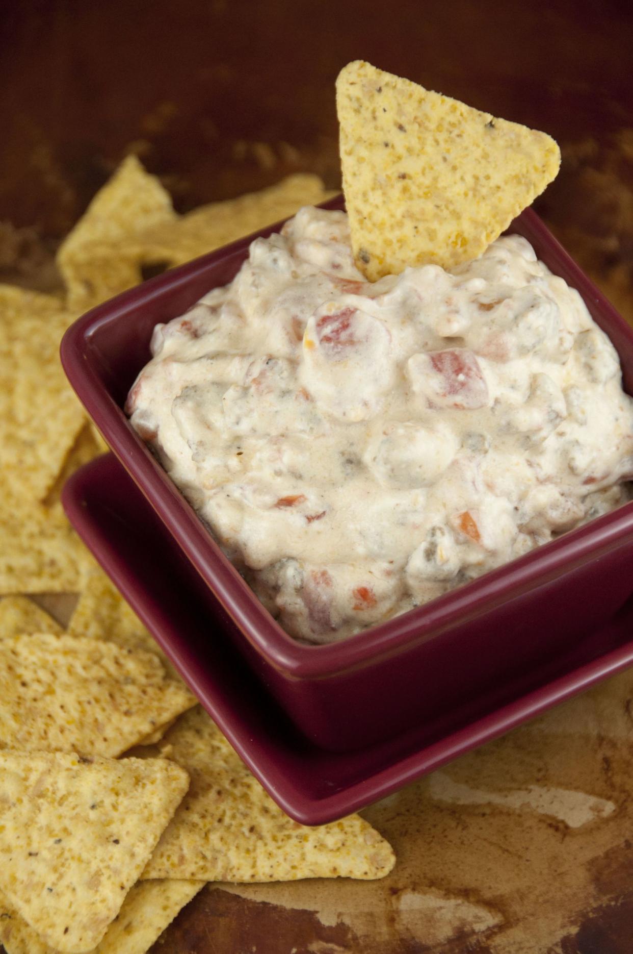 9 Slow Cooker Dips Nobody Can Resist