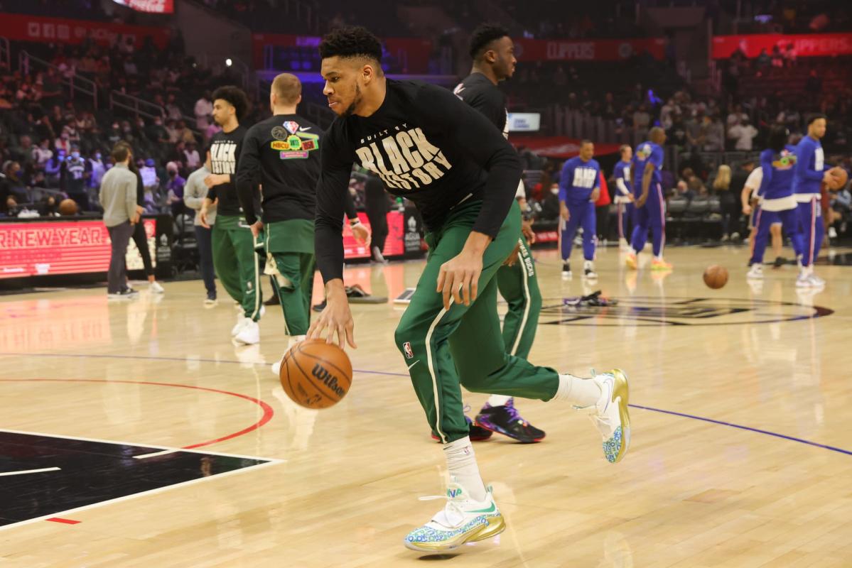 116-118.  Antetokounmpo shows his teeth at the 76ers’ home