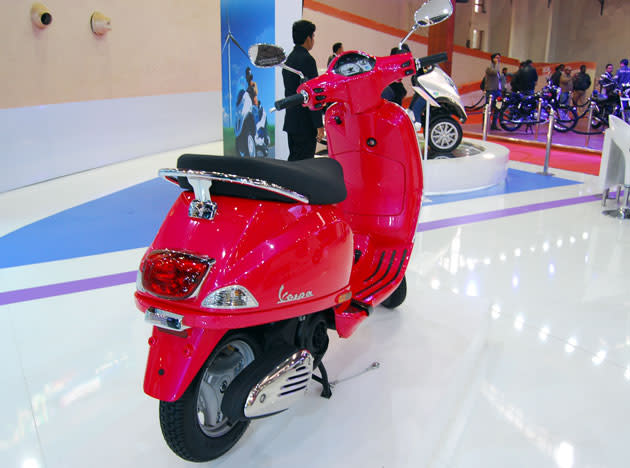 The plant has an initial capacity of 150,000. The Vespa will hit Indian roads in April 2012 and will initially be available in 35 main cities.