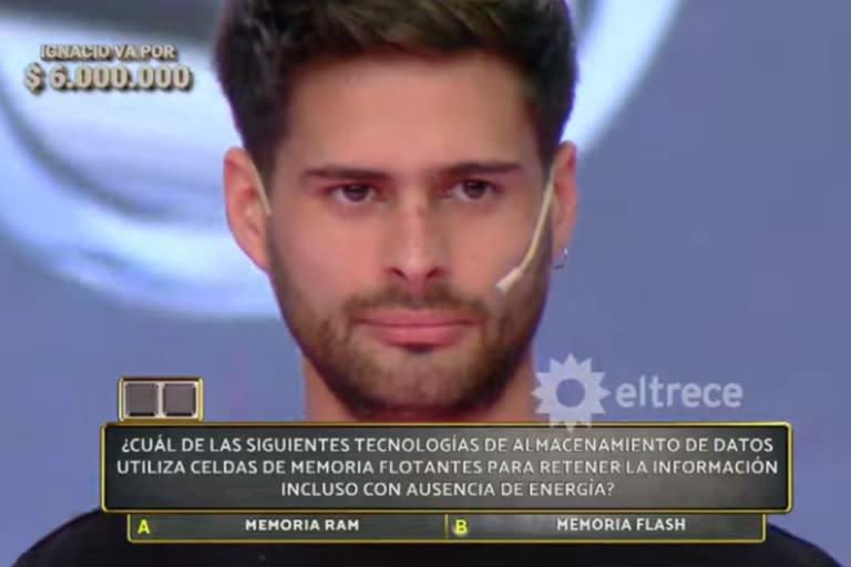 Jonathan trabaja como carpintero y contó que conoció a su novia a través de las redes (Foto: Captura eltrece)