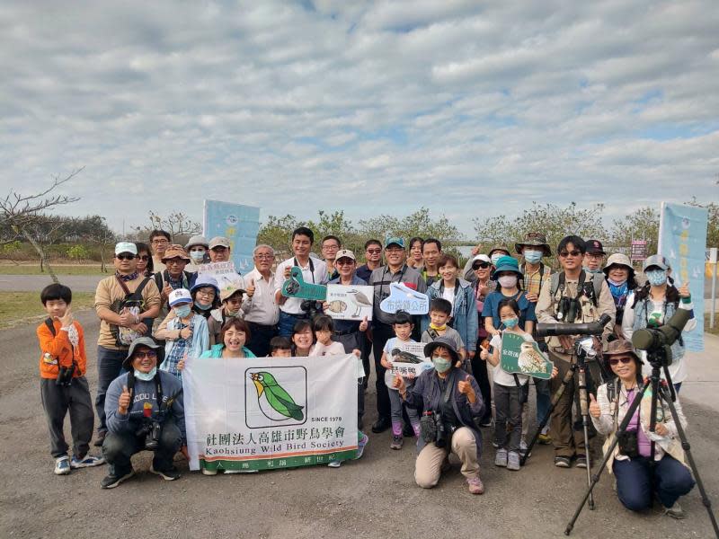 賞鳥時節到　布袋鹽田濕地全台水鳥棲息數最多