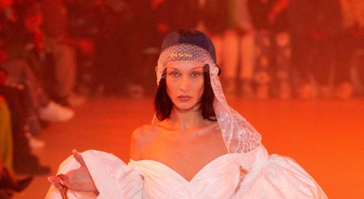 Bella Hadid's One-Shoulder Minidress Has an Arm Wallet