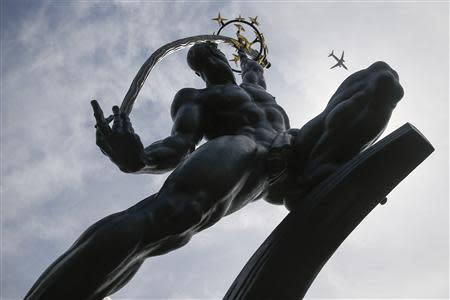 The Rocket Thrower bronze sculpture designed by Donald De Lue (1897-1988) for the 1964 World's Fair is seen at Flushing Meadows-Corona Park in the Queens borough of New York May 12, 2014. REUTERS/Shannon Stapleton