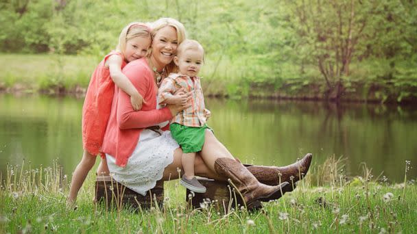 PHOTO: Kelley Clayton, a New York mother beaten to death in a murder-for-hire plot led by her husband, is shown with her two young children before her death. (Colleen Rose)