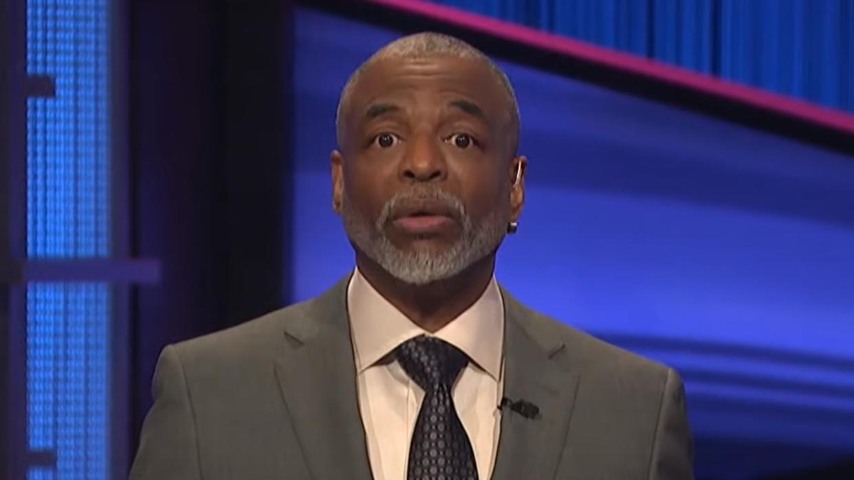  LeVar Burton hosting Jeopardy 