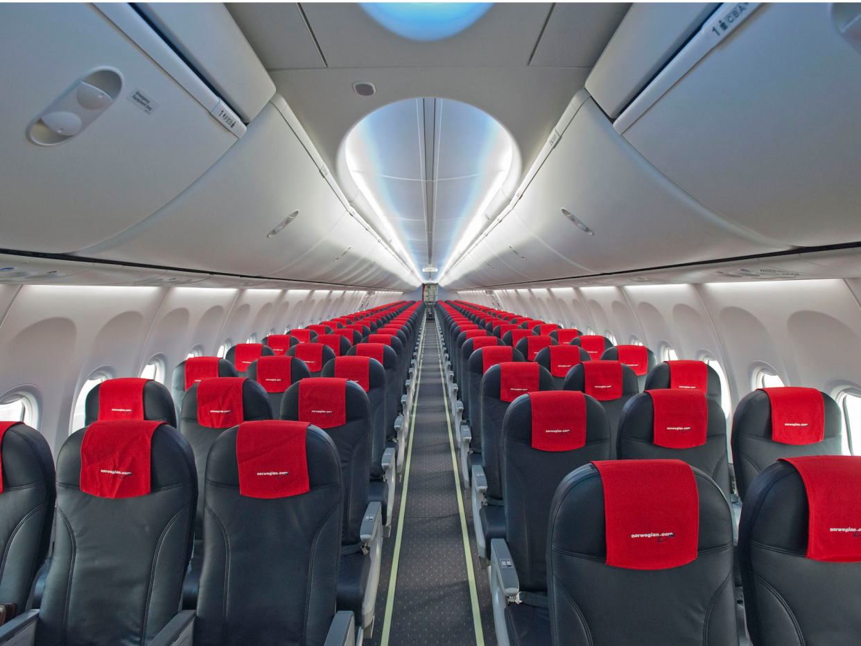 Boeing 737 Norwegian Interior