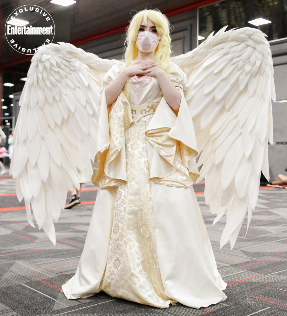 Leanne from <em>Fire Emblem: Radiant Dawn</em> cosplayer