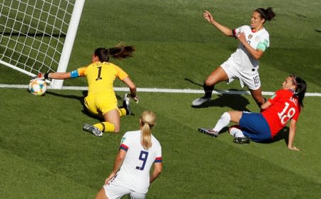 Women's World Cup - Group F - United States v Chile