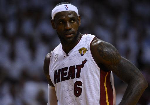 La estrella de Miami Heat, LeBron James, durante el último partido de la serie final de la NBA, el 20 de junio en Miami (Florida, EEUU) (AFP | Brendan Smialowski)