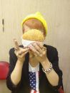 'B.A.P' Young Jae's face, even smaller than a burger?