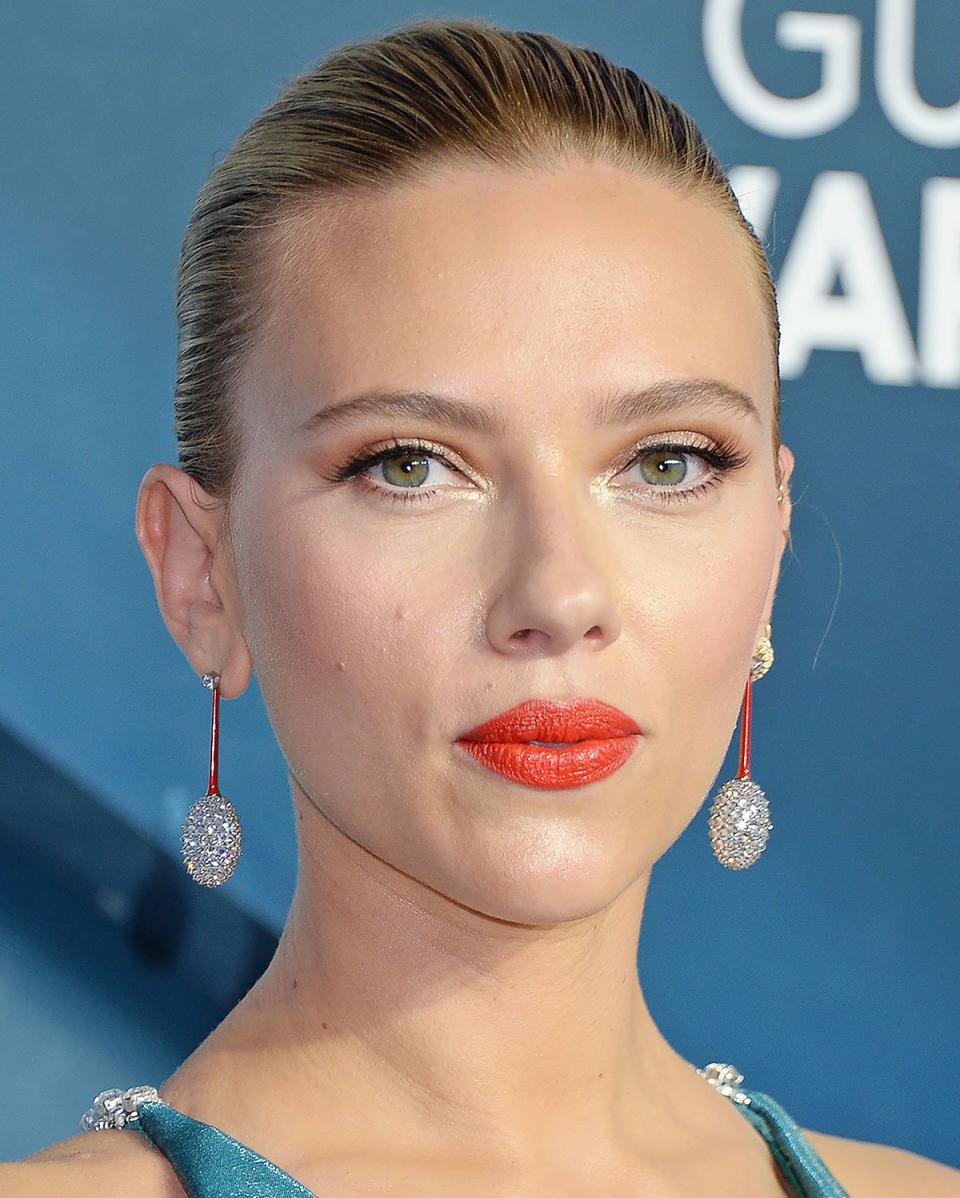 Scarlett Johansson's Diamond Drop Earrings