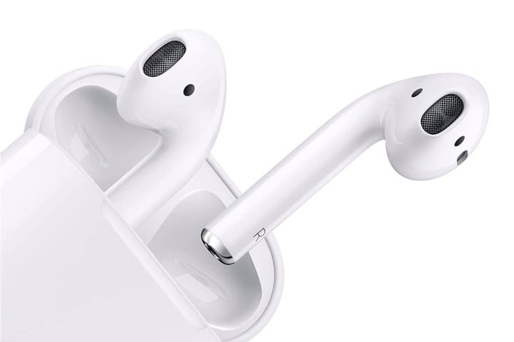 Apple AirPods 2 - Charging Case - In-ear Headphones