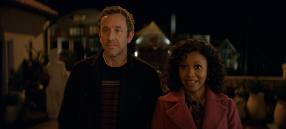 Chris O’Dowd and Gabrielle Dennis in 