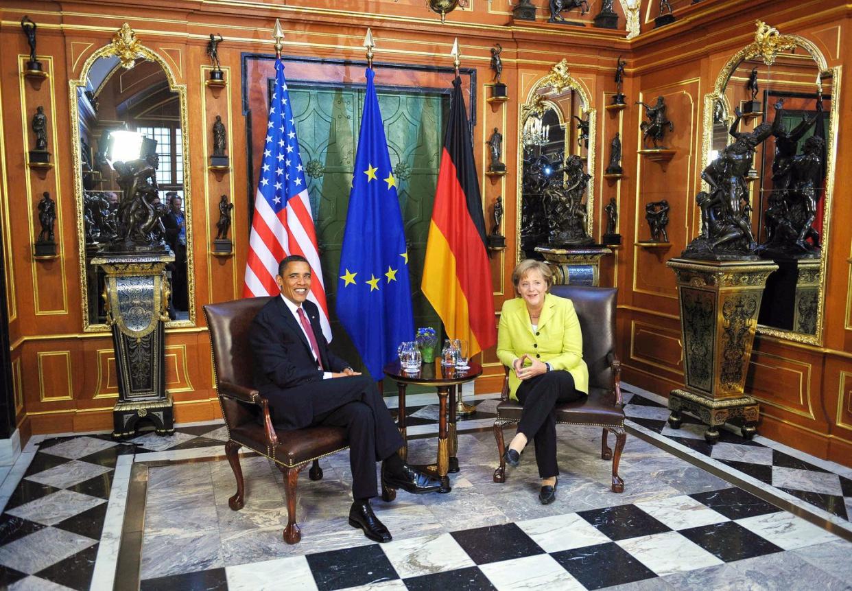 us president barack obama chats with ger