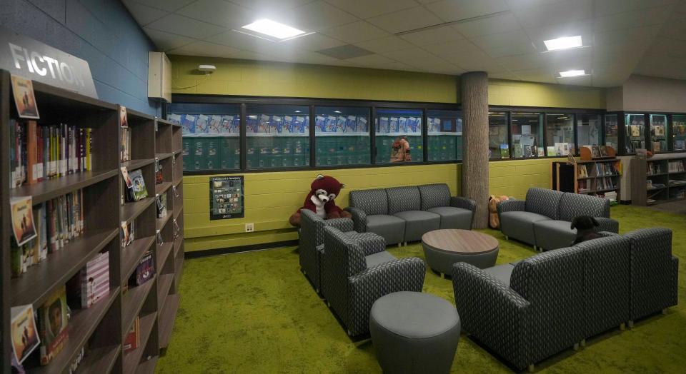 A living room atmosphere was the inspiration behind this portion of the Gaenslen School library in Milwaukee. The library is fully accessible to students with disabilities and special needs.