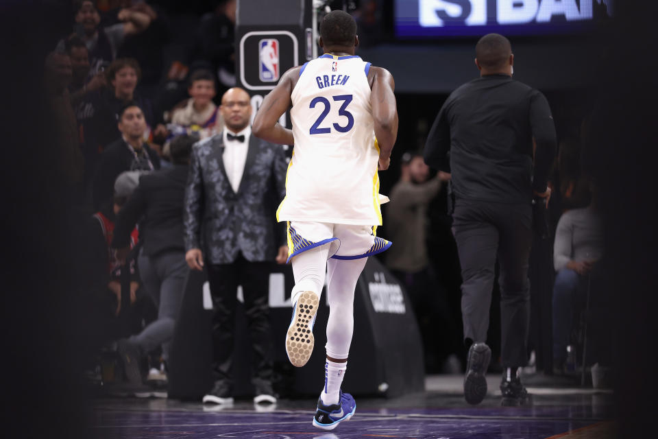 Draymond Green在揮拳事件後，遭到聯盟以無限期禁賽懲處。（Photo by Christian Petersen/Getty Images）