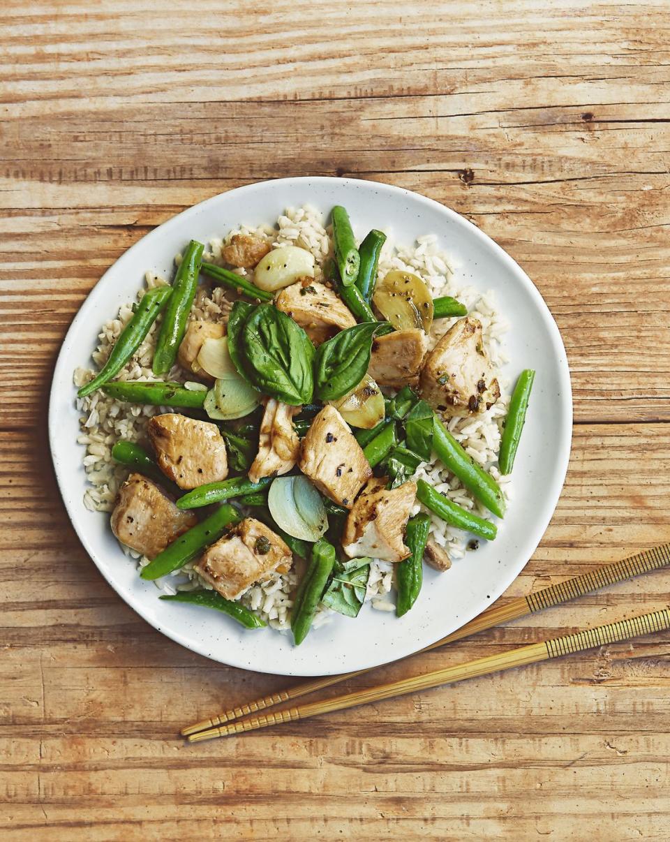 Basil Chile Chicken Stir-Fry