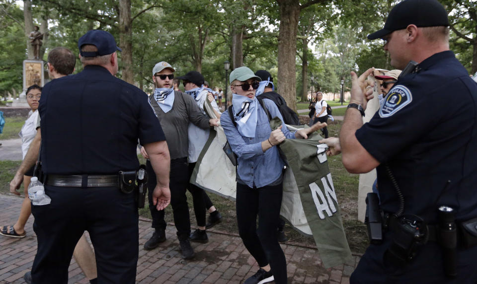 Protesters topple “Silent Sam” statue of Confederate soldier at UNC