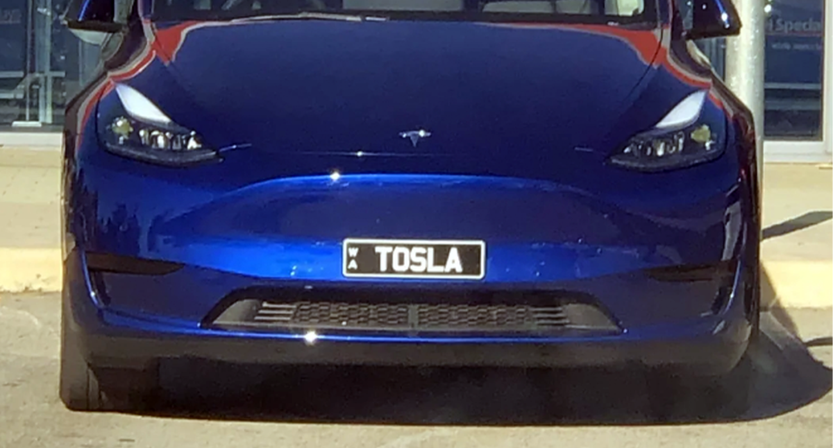 'Self-aware' Tesla numberplate leaves Aussies in stitches