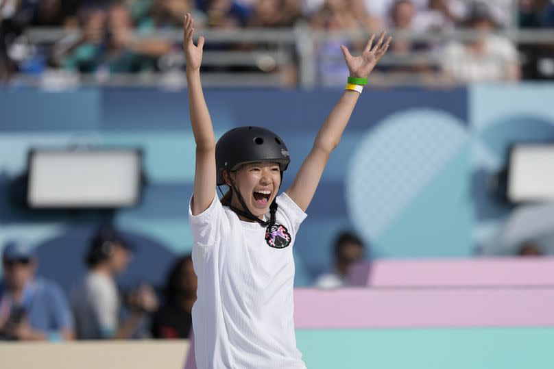 La japonesa Coco Yoshizawa, ganó la medalla de oro en skateboard street.