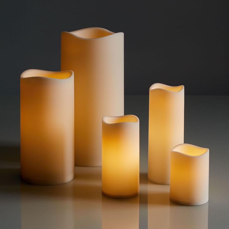 Flickering Flameless Pillar Candles