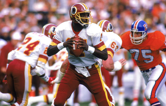 Buccaneers to Honor Doug Williams, First Black QB to Win a Super