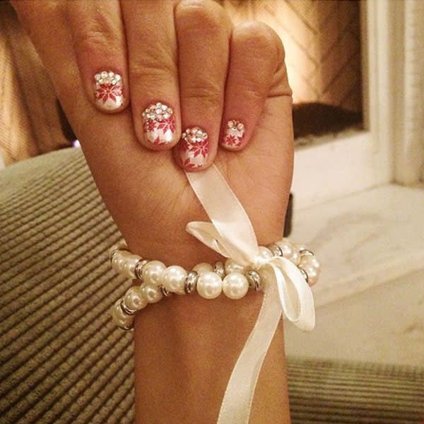 Best Christmas nail art © Arianda Grande / Instagram