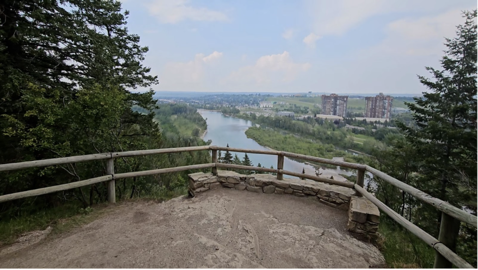 Connor O'Donovan/TWN: Douglas Fir Trail 2. Alberta, Calgary, hike, hiking, trail