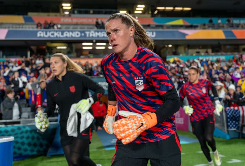 AUCKLAND, NEW ZEALAND - AUGUST 1: Alyssa Naeher #1 of the United States takes the field before.