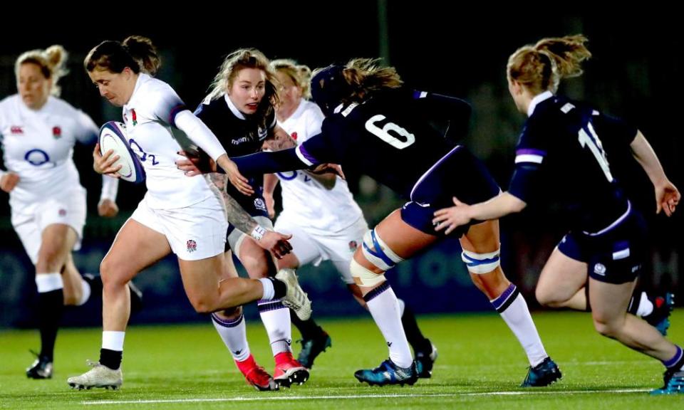 Katy Daley-Mclean makes a break during England’s comfortable win at the Scotstoun Stadium.