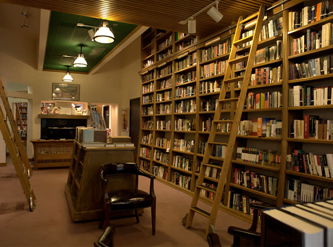 Oklahoma: Full Circle Bookstore