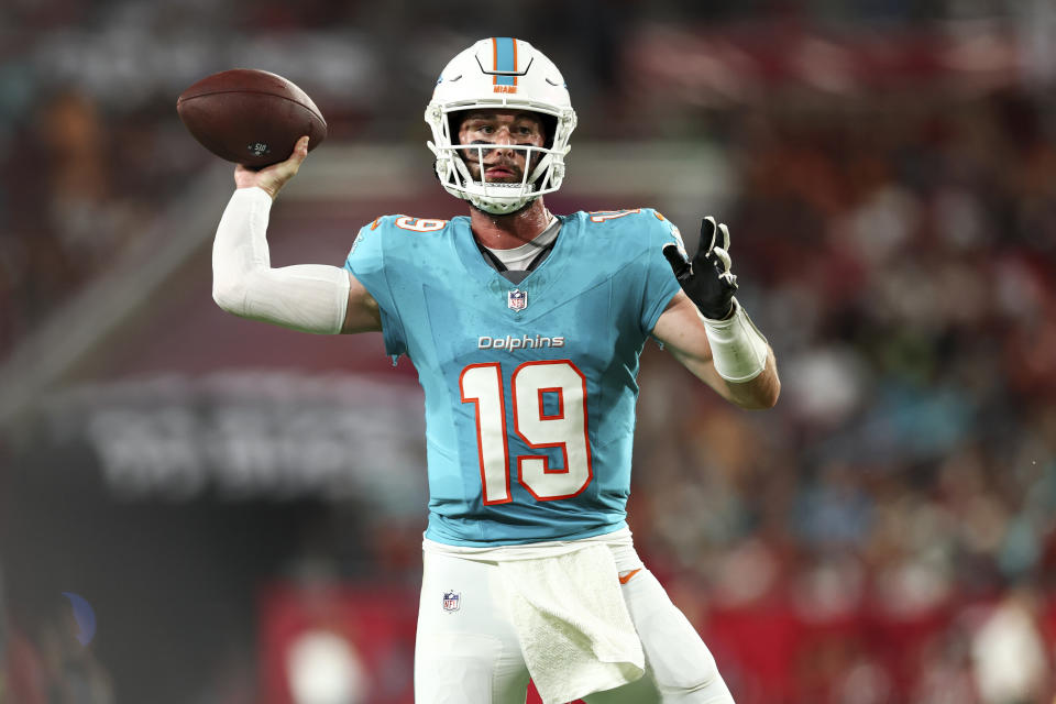 TAMPA, FL – AUGUST 23: Skylar Thompson #19 of the Miami Dolphins throws a pass during an NFL preseason game against the Tampa Bay Buccaneers at Raymond James Stadium on August 23, 2024 in Tampa, FL. (Photo by Kevin Sabitus/Getty Images)