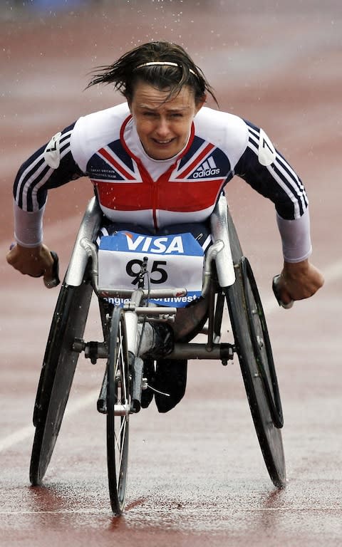 Tanni Grey-Thompson performs during her last ever race in the T53 200 meters during the Visa Paralympic world cup - Credit: AFP