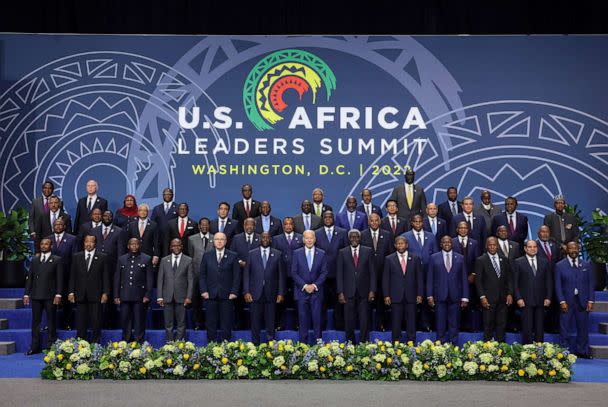 PHOTO: President Joe Biden (C) poses with African leaders during the U.S. - Africa Leaders Summit on Dec. 15, 2022 in Washington, DC. (Kevin Dietsch/Getty Images)