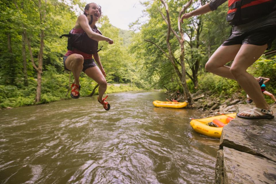 Jump Off Rock on the Nantahala River just upstream of the NOC is a cool spot for swimming or splashing.