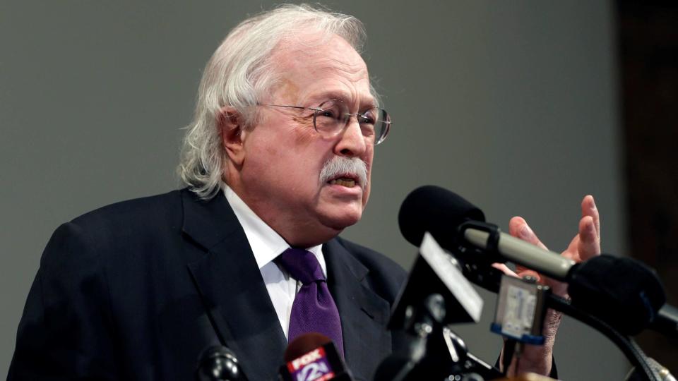 In 2018, prosecutors turned to forensic pathologist Dr. Michael Baden, who has been hired to work on a 