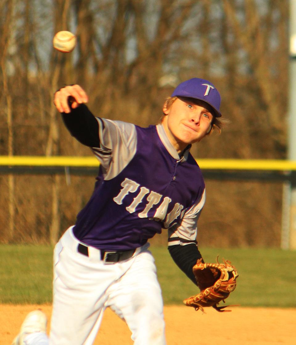 El Paso-Gridley pitcher Brady Veselack makes a delivery against Pontiac Monday. Veselack gave up six runs to Pontiac in the Indians' 12-0 victory at South Pointe Park.